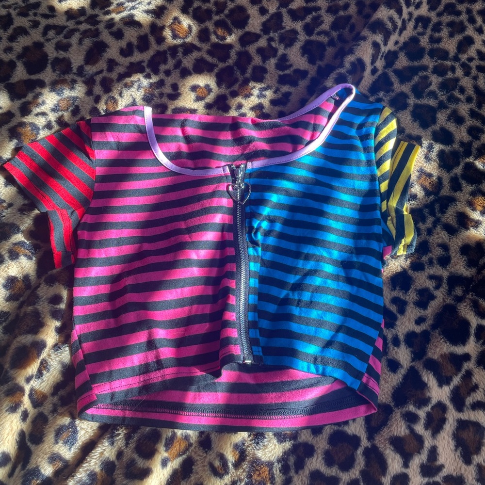 Multi colored zip up top with heart chain
